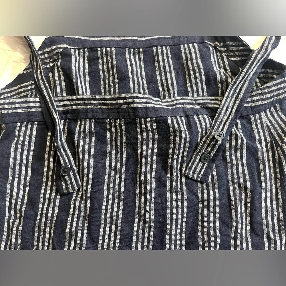 LOFT Striped Navy and White Women's Tank Top w Button Straps Size 0 Petite NWT - Picture 13 of 13